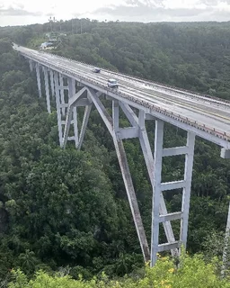 Bacunayagua Bridge over the Yumurí Valley near Varadero, Cuba